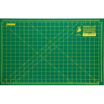 ToolTreaux DIY Craft Self Healing Cutting Mat Art Supply Tool 5 x 9 inch - Green